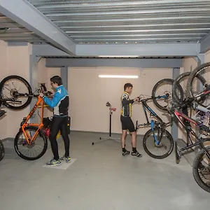 Hotel Bike & Family Derby
