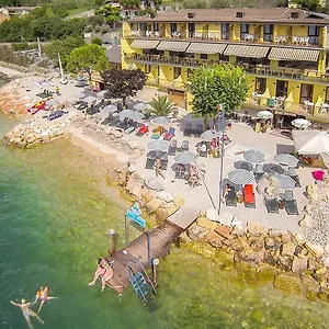 Taki Village Hotel Brenzone sul Garda