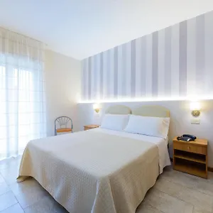 hotel-falco.emilia-romagnahotels.net/